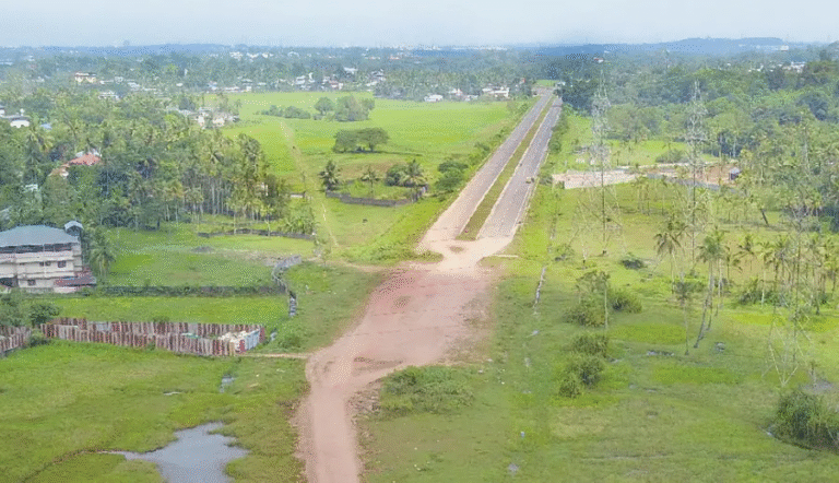 സീപോർട്ട് എയർപോർട്ട് റോഡ് രണ്ടാംഘട്ടം ; റോഡ്‌ നിർമാണം ഉടൻ തുടങ്ങും