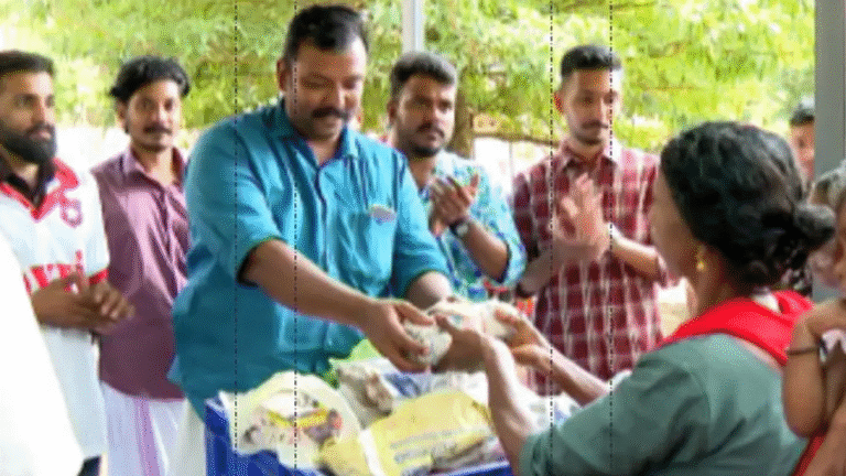 ഡിവൈഎഫ്ഐ സ്ഥാപിതദിനത്തിൽ പൊതിച്ചോറിനൊപ്പം പായസവും